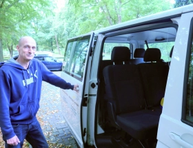Wim re-integreert als vrijwilliger bij de Opbelbus