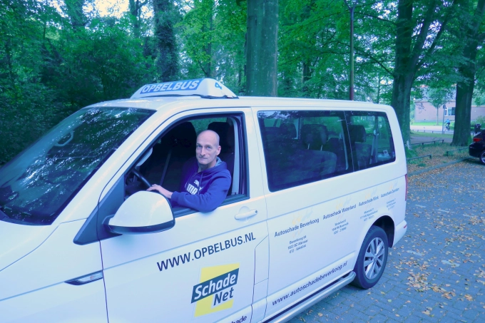 Wim re-integreert als vrijwilliger bij de Opbelbus